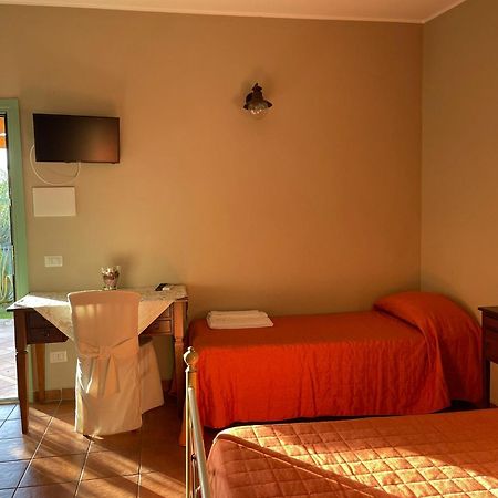 Borgo Nocchiara Hotel Carlentini Exterior photo